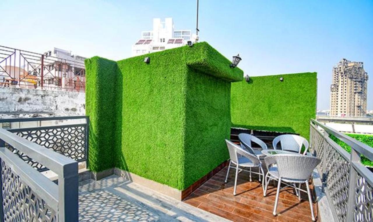Fabhotel Jalsa Residency New Town 3*